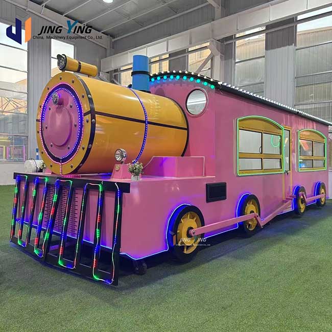 FT018-Locomotive Design Food Trucks For Schools and Amusement Parks Schools and amusement parks offer delicious options