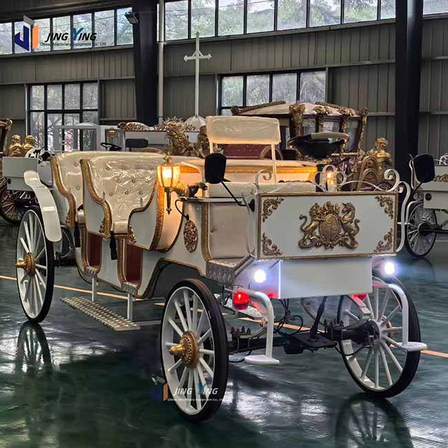 Luxury Royal European Horse Carriage